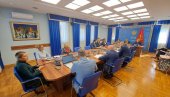 MILO POBEGAO SA MEGDANA: Đukanović se nije pojavio na sednici parlamentarnog odbora