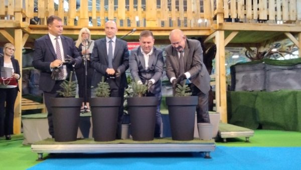 ЦИЉ ОЧУВАЊЕ ПРИРОДЕ: У Новом Саду јуче почели традиционални Међународни сајмови лова, риболова и екологије