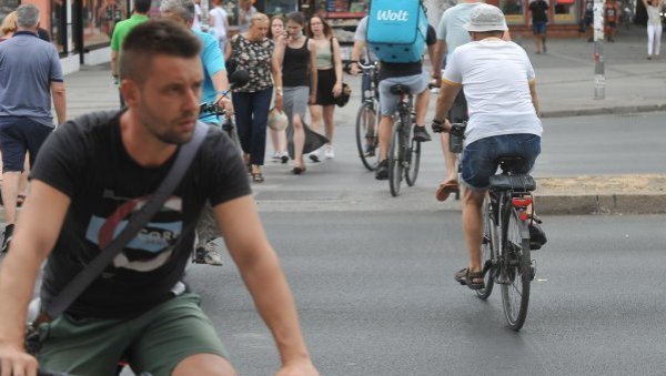СВЕ БОЉИ УСЛОВИ ЗА ВОЖЊУ НА ДВА ТОЧКА: Град Нови Сад наставља да улаже у бициклистичку инфраструктуру и проширење мреже стаза