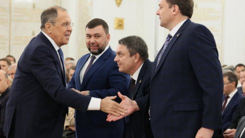 MOSKVA JOŠ RATUJE ZA NOVE TERITORIJE: Parlament Ruske Federacije ratifikovao dogovor o pripajanju dve republike i dve oblasti