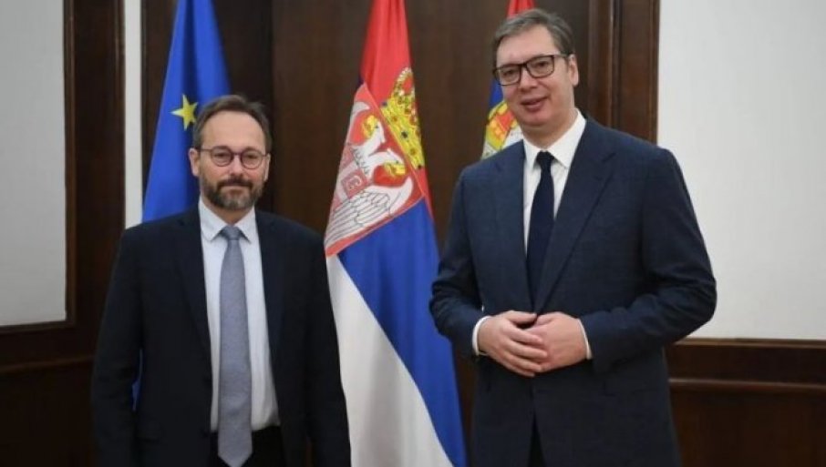 RAZMENILI SMO MIŠLJENJA O ZAJEDNIČKIM ENERGETSKIM I INFRASTRUKTURNIM PROJEKTIMA: Vučić se sastao sa šefom Delegacije Evropske unije