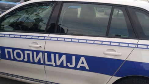 BRATA HTEO DA KOLJE, TETKI IZNUĐIVAO NOVAC: Određen pritvor nasilniku, u Tužilaštvu se branio ćutanjem