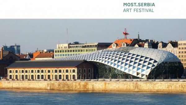 НАША ЗЕМЉА ПОЧАСНИ ГОСТ АРТ МАРКЕТА У БУДИМПЕШТИ: Уметнички Мост Србија