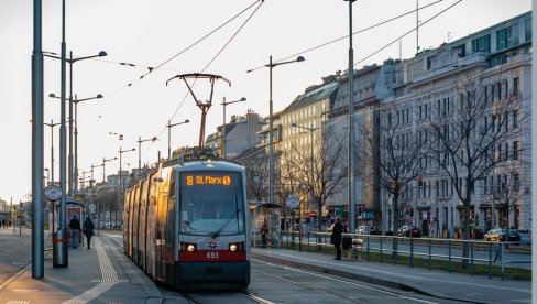 AUSTRIJA NASTAVLJA SA MERAMA UŠTEDE: Bečki gradski prevoz smanjuje grejanje