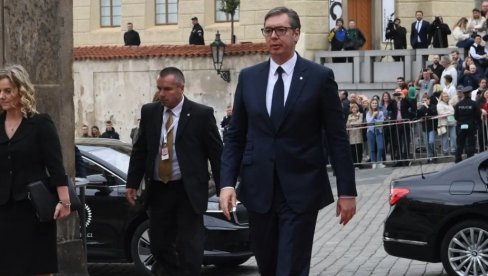 (UŽIVO) SAMIT U PRAGU: Stigao predsednik Vučić, počeli susreti sa svetskim zvaničnicima (FOTO/VIDEO)
