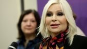 ЗОРАНА МИХАЈЛОВИЋ ОБИШЛА СКЦ: Згрожена сам, то је врхунац варваризма (ВИДЕО)