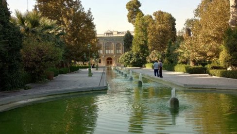 IZ IRANSKE BELEŽNICE REPORTERA NOVOSTI“: Orden Obrenovića u Ružičnjaku u palati Golestan,  čuvenom zdanju pod zaštitom Uneska (FOTO)