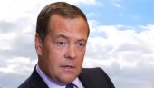 НАКАЗЕ - МРЗЕ И БОЈЕ СЕ Медведев одмах одговорио на речи Столтенберга - извређао НАТО