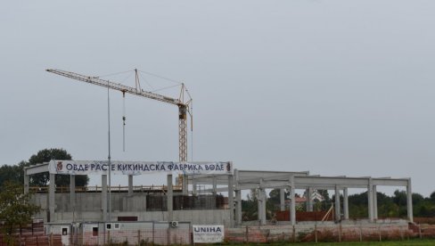 U KIKINDI DOGODINE ISPRAVNA VODA ZA PIĆE: Ministar Momirović najavio - Gradnja postrojenja za prečišćavanje biće gotova do oktobra 2023.