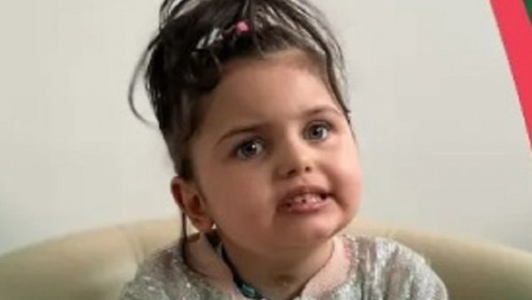 ПОТРЕСНА ПРИЧА ИЗ ТРСТЕНИКА: Девојчице продавале наруквице да помогну малој Софији