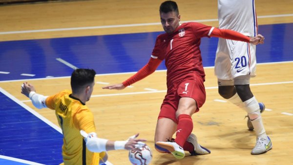 МЛАДИ ПОКАЗАЛИ КВАЛИТЕТ: Српски футсалери задовољни ремијем са Французима