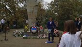FAŠISTI SU OVDE UBILI 3.000 NEDUŽNIH CIVILA: Velika državna ceremonija u Dragincu kod Loznice (FOTO)