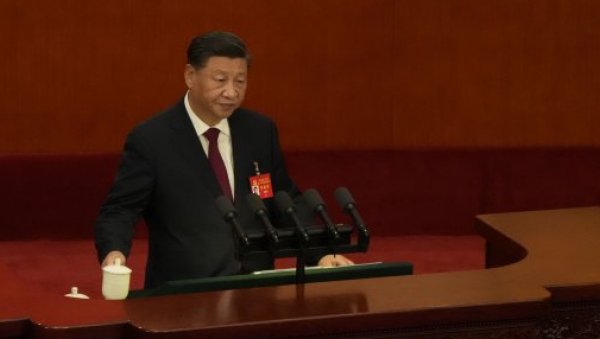 СПРЕМИТЕ СЕ ЗА НАЈГОРИ СЦЕНАРИО: Забрињавајуће упозорење кинеског председника пред највишим званичницима