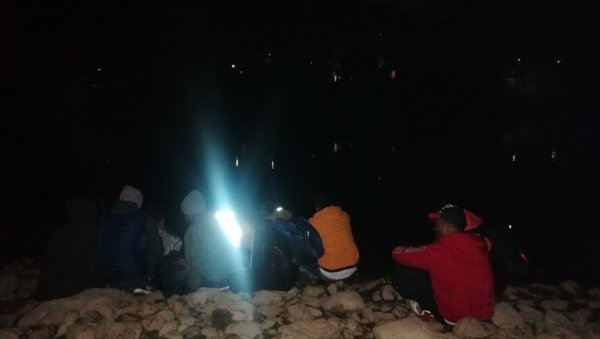 ХАПШЕЊЕ НА ГРАНИЦИ: Пакистанац кријумчарио десет људи