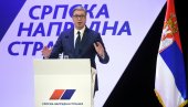 ZAVRŠENA SEDNICA GLAVNOG ODBORA I PREDSEDNIŠTVA SNS: Vučić pročitao imena novih ministara u vladi