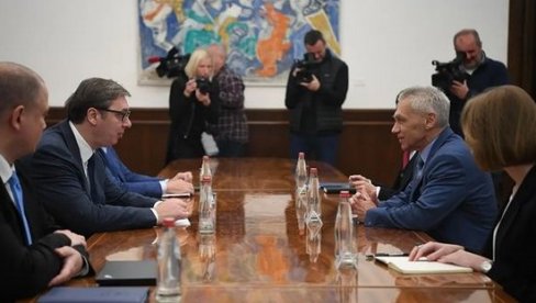 VUČIĆ RAZGOVARAO SA HARČENKOM: Srbija opredeljena za mir i stabilnost - hvala Rusiji na podršci