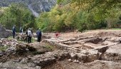 ISTRAŽUJU SREDNJOVEKOVNI GRAD ŽDRELO: Počeli arheološki radovi na lokalitetu Mitropolija