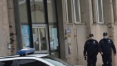 TEŠKO POVREĐEN MLADIĆ, UDARALI GA PESNICOM PO GLAVI: Hapšenje u Kruševcu, zbog tuče privedena jedna osoba