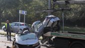 (UZNEMIRUJUĆI FOTO) OTAC POGINUO, ĆERKA POVREĐENA: Potresni detalji teške saobraćajne nesreće u Ulici Vojislava Ilića