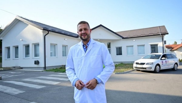 ДРАМА У АВИОНУ ЗА САРАЈЕВО: Сведочење доктора Нешковића који је решио ситуацију