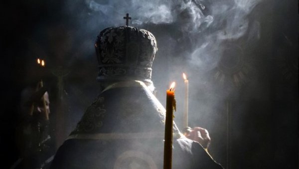 ЛИТУРГИЈИ ПРВА НАГРАДА: 17. Међународна изложба фотографија „Православље на интернету“