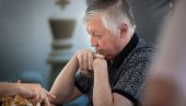 НАЖАЛОСТ, ТО НЕ ИДЕ ОНАКО... Русија стрепи: Анатолиј Карпов је у болници, процуриле последње вести из ње о стању легендарног шахисте
