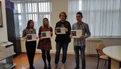 BESPLATNA ISHRANA U STUDENTSKOJ MENZI : SC Novi Sad nagradio akademce - pobednike literarnog konkursa