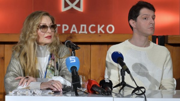 ДУБОКО ТРАГИЧАН МЈУЗИКЛ: У режији Милоша Лолића представа Yankee rose у Београдском драмском