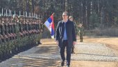 NOVOSTI SAZNAJU: Vojska diže naoružane dronove, i predsednik Vučić na vežbi u Nikincima