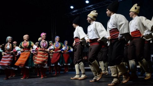 NA BINI I DECA: U nedelju kvalifikaciona Smotra folklornih ansambala Srbije