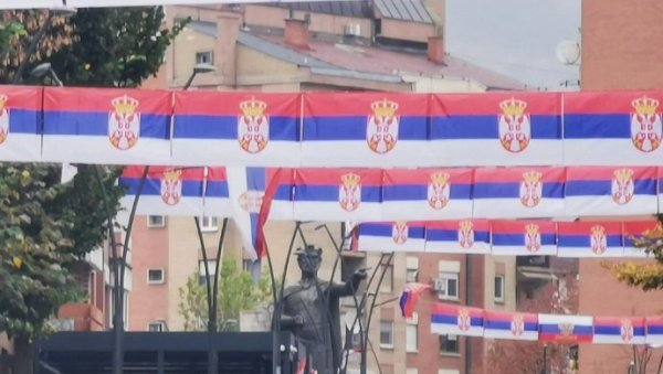 КУРТИ СВЕ ВИШЕ СТЕЖЕ ОБРУЧ ОКО СРБА: Од сутра казне за све који користе динар на Косову и Метохији