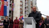 ЦИТИРАО РЕЧИ ПАТРИЈАРХА ПАВЛА: Полицајац ког је сменио Курти одржао емотиван говор у Косовској Митровици (ФОТО)