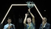 ŠOK U PARIZU: Novak Đoković poražen u dramatičnom finalu