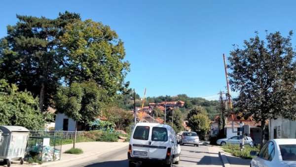 ОБУСТАВА ДРУМСКОГ И ЖЕЛЕЗНИЧКОГ САОБРАЋАЈА: Почиње реконструкција пружног прелаза у Пироту