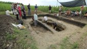 ГРАДИШТЕ ОД ВЕЛИКОГ ЗНАЧАЈА: Приведена крају археолошка ископавања код Кикинде (ФОТО)