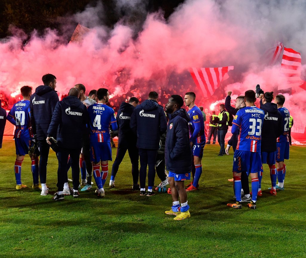 FK Radnicki Nis 1-3 FK Crvena Zvezda Belgrad :: Highlights :: Videos 