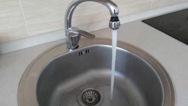 ЗАБРАЊЕНО ЗА ПИЋЕ: У Триброду и Камијеву вода није за пиће и кување