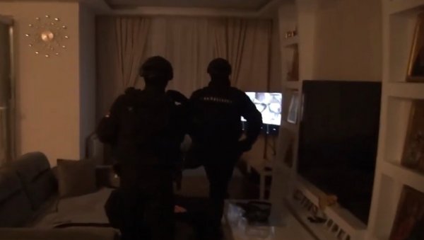 НОВОСТИ САЗНАЈУ: У великој акцији полиције ухапшен Урош Пиперски