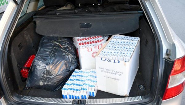 ШВЕРЦОВАО ЦИГАРЕТЕ И ДУВАН: Кривична пријава против мушкарца из Лесковца