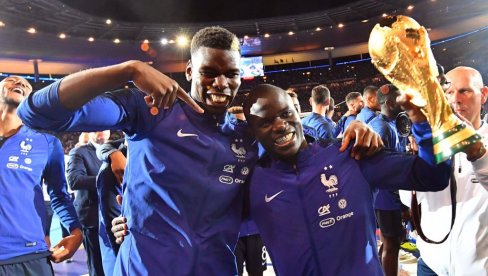 SADA I ZVANIČNO! Pol Pogba se vratio - od naredne sezone u dresu francuskog velikana