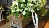 TRAGEDIJA I MISTERIJA, RUKU POD RUKU: Na sahrani mlade odbojkašice su se čule reči koje se kose sa svim očekivanjima