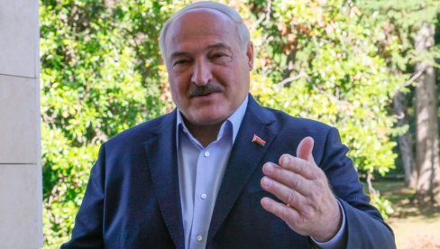 ВИ СТЕ ПРАВИ ПАТРИОТА, БРАНИЛАЦ ИНТЕРЕСА ВЕЛИКЕ ЗЕМЉЕ: Лукашенко најлепшим речима честитао рођендан лидеру пријатељске државе