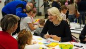 SVETSKI DAN DETETA: Ministarka Kisić u DKC - Budućnost dece i njihovi snovi najvažnija pitanja (FOTO)