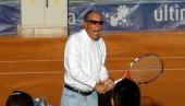 НИСАМ ЈОШ МРТАВ Легендарни тениски тренер демантовао вест која је обишла свет (ФОТО)