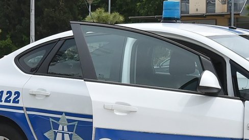 POLICIJSKA AKCIJA U NIKŠIĆU: Pronađeni pištolji, puška, municija, bombe ..