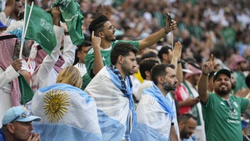 UŽIVO, POLJSKA - ARGENTINA, MEKSIKO - SAUDIJSKA ARABIJA: Gaučosi kidišu na gol Ščensnog, Saudijci pokazali zube rivalu