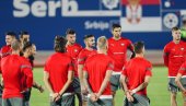UŽIVO IZ POSVAĐANOG TABORA ORLOVA: Fudbalska reprezentacija Srbije spremila odgovor