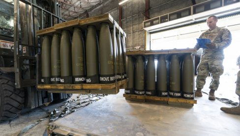 ЗАЈЕДНИЧКА ПРОИЗВОДЊА, АЛИ ЗА КОЈУ ГОДИНУ: Украјина ће са америчким компанијама правити гранате 155 милиметара