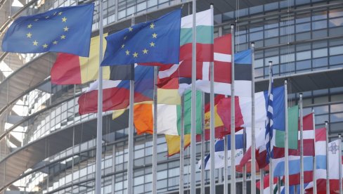 KREDIBILITET EVROPE JE U PITANJU Oko 1,5 miliona evra zaplenjeno u istrazi o korupciji u Evropskom parlamentu - skandal trese EU