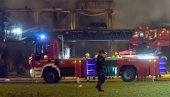 ПОЖАР У ЗЕМУНУ: Изгорео напуштени објекат код зграде општине
